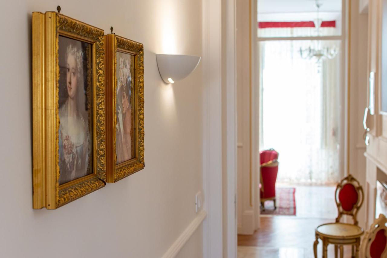 Le Rose Di Nonna Maria, Di Lusso In Centro Citta Apartamento *