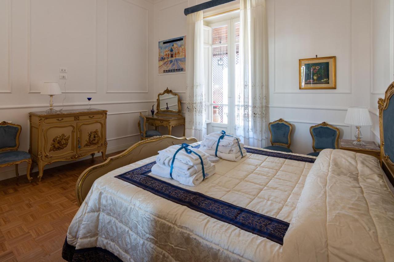 Le Rose Di Nonna Maria, Di Lusso In Centro Citta Apartamento Palermo