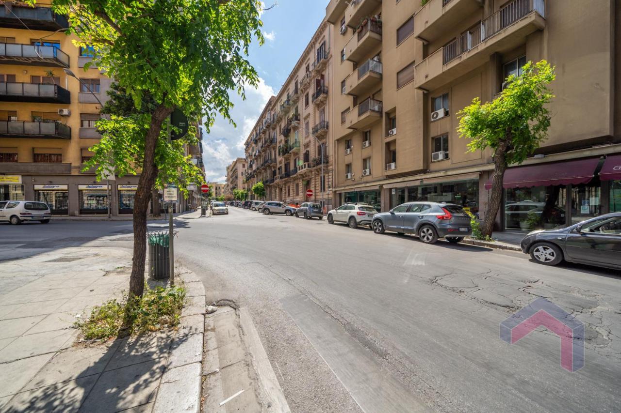 Apartment Le Rose Di Nonna Maria, Di Lusso In Centro Citta *